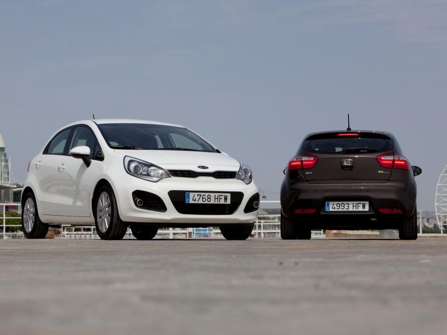  Kia Rio 5-Door EcoDynamics 2011 года  (фото 2 из 27)